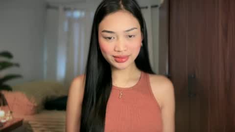 Snapshot of vivian_roberts chatting on 06-17-26, 11:27 Vivian online show from 06-17-26, 11:27