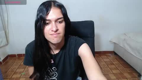 Snapshot of vivianalatin chatting on 05-28-26, 11:40 instagram Viviana73215 online show from 05-28-26, 11:40