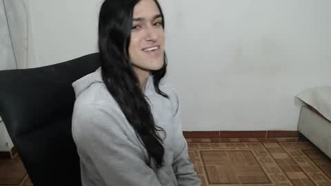 Snapshot of vivianalatin chatting on 06-08-26, 12:03 instagram Viviana73215 online show from 06-08-26, 12:03