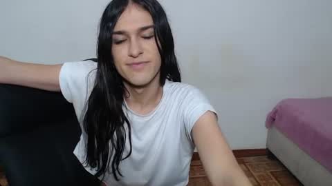 instagram Viviana73215 online show from 06-25-26, 12:09