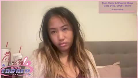 viviandela97 online show from 07-27-26, 11:39