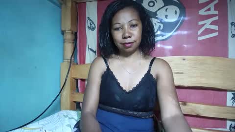 viviane0812 online show from 03-02-25, 02:21