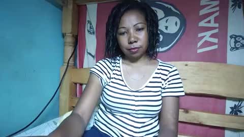 viviane0812 online show from 03-04-25, 03:48