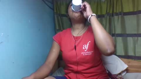 viviane0812 online show from 12-14-25, 10:14