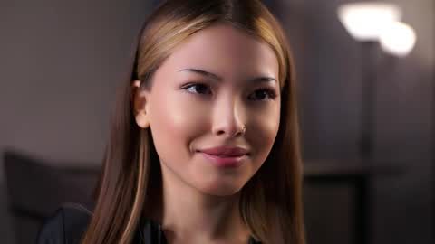 Naomi online show from 04-30-26, 12:33
