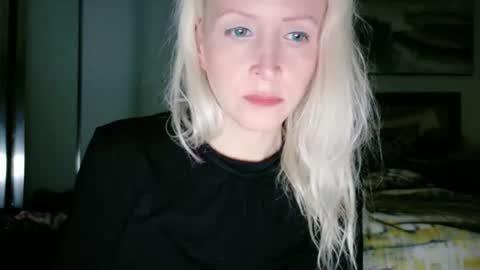 Vivians Roses online show from 07-08-26, 10:20