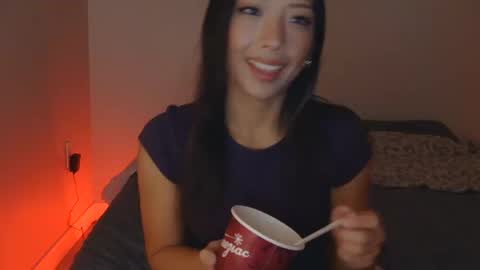 vivianwinters online show from 10-12-25, 01:48