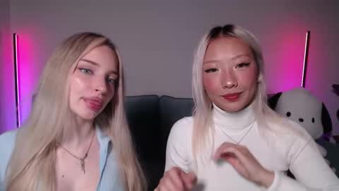 vivianwinters online show from 12-02-25, 09:21