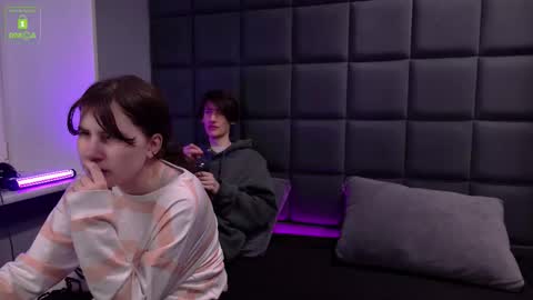 VIVIARAGENDY online show from 10-07-25, 03:20