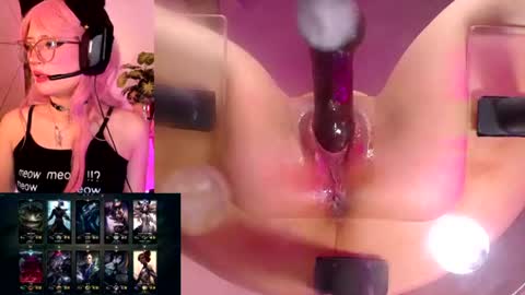 Vivian online show from 07-16-26, 09:43