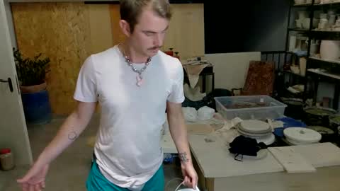 Snapshot of vivid_ether chatting on 11-07-25, 07:25 Viv online show from 11-07-25, 07:25