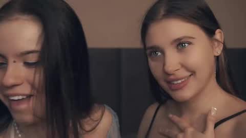 Nelly and Mari online show from 03-01-25, 09:18