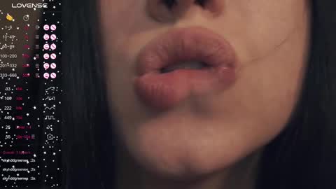 Nelly and Mari online show from 03-03-25, 02:15