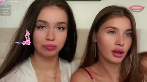 Nelly and Mari online show from 09-14-25, 07:07