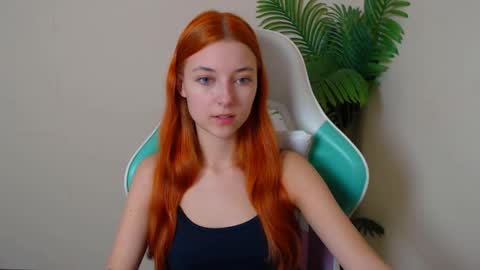 Vivien online show from 11-12-25, 06:30