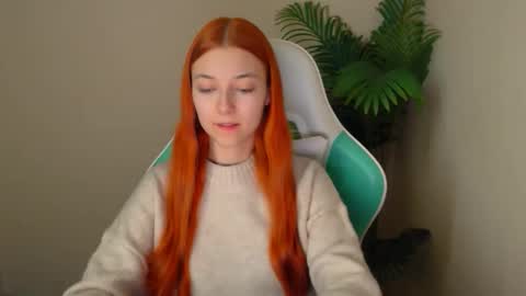 Snapshot of vivien_leight chatting on 01-09-26, 07:04 Vivien online show from 01-09-26, 07:04