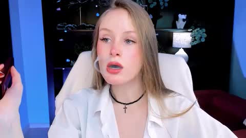 Vivien online show from 01-13-26, 11:15