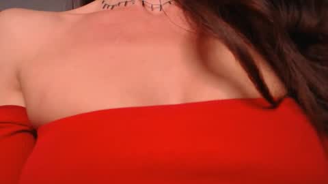 Vivienne online show from 01-30-25, 07:37