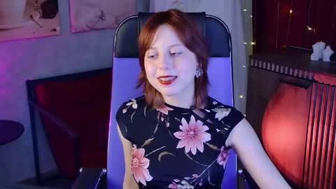 Vivienne  online show from 05-16-26, 09:50