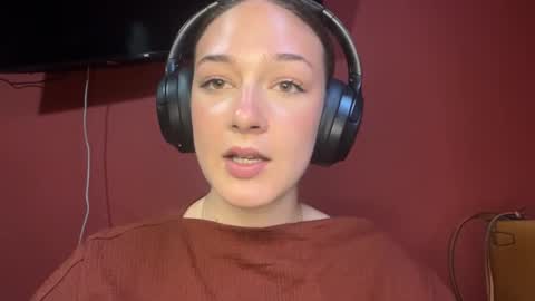 Ella online show from 07-30-26, 12:37