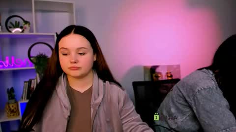 vivy_star online show from 03-26-26, 07:41