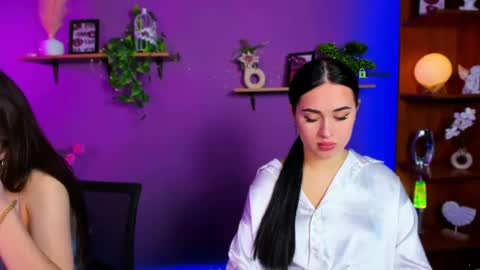 vivy_star online show from 04-22-26, 06:53