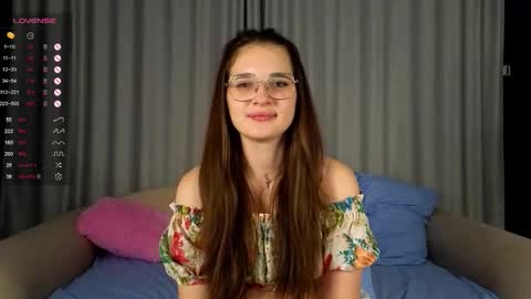 Snapshot of vivyboo111 chatting on 09-29-25, 08:02 vivyboo111 online show from 09-29-25, 08:02