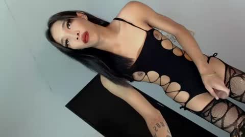 Snapshot of vixen_foxx chatting on 07-04-26, 06:30 vixen online show from 07-04-26, 06:30