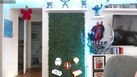 Vixen online show from 11-14-25, 05:44