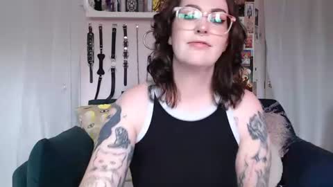 VIXIN online show from 06-19-26, 04:44