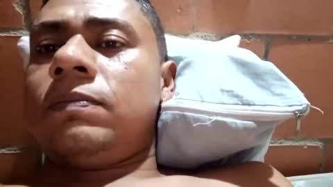 Snapshot of vlacho7 chatting on 05-11-26, 04:40 vlacho7 online show from 05-11-26, 04:40