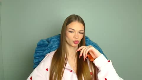 Vlada online show from 04-18-26, 11:14