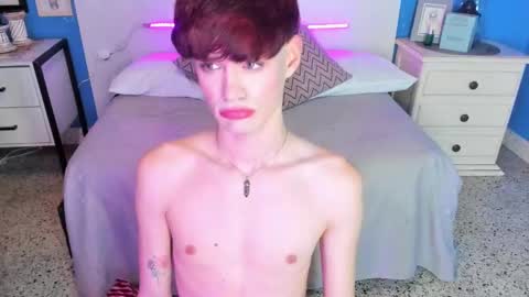 Snapshot of vladhellsing4 chatting on 02-04-25, 06:06 Vlad online show from 02-04-25, 06:06