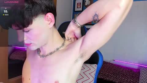 Snapshot of vladhellsing4 chatting on 02-21-25, 03:10 Vlad online show from 02-21-25, 03:10