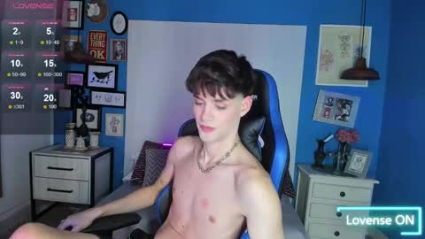 Snapshot of vladhellsing4 chatting on 02-27-25, 02:54 Vlad online show from 02-27-25, 02:54