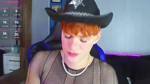 Snapshot of vladhellsing4 chatting on 09-19-25, 03:02 Vlad online show from 09-19-25, 03:02