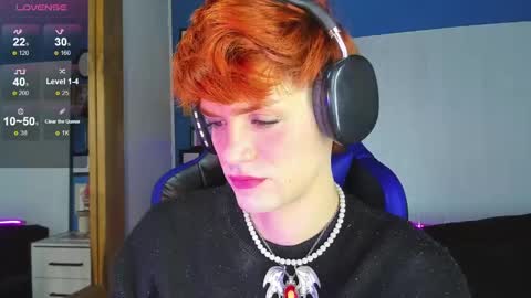 Snapshot of vladhellsing4 chatting on 10-03-25, 02:14 Vlad online show from 10-03-25, 02:14