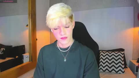 Vlad  online show from 02-22-26, 04:27