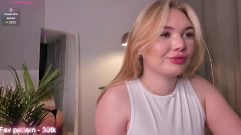 Hey Im Charlie 3 online show from 11-26-25, 09:27