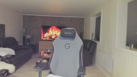 Snapshot of vodkabar123 chatting on 11-17-25, 11:21 vodkabar123 online show from 11-17-25, 11:21