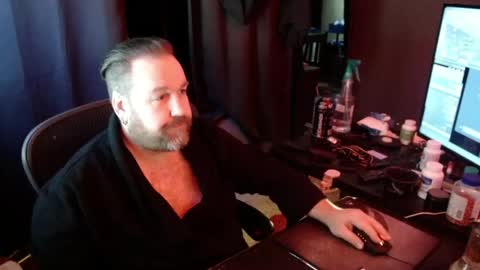 Snapshot of voidcatdaddy chatting on 05-13-26, 05:43 Rev online show from 05-13-26, 05:43