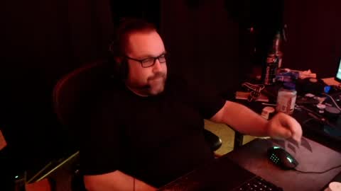 Snapshot of voidcatdaddy chatting on 05-15-26, 05:58 Rev online show from 05-15-26, 05:58