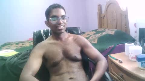 Snapshot of volin4 chatting on 03-22-26, 02:20 volin4 online show from 03-22-26, 02:20