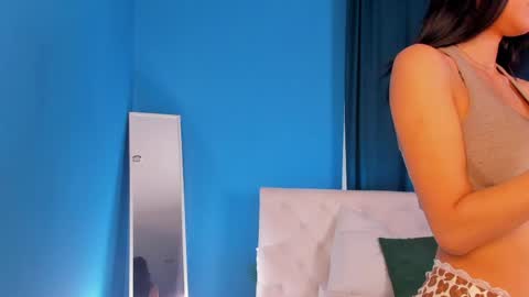 Snapshot of vonen_ray chatting on 04-24-26, 02:03 Vonen online show from 04-24-26, 02:03