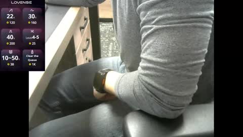 voterki796 online show from 02-24-25, 08:58