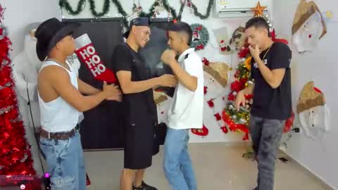 voyeurism_guys online show from 12-15-25, 01:21