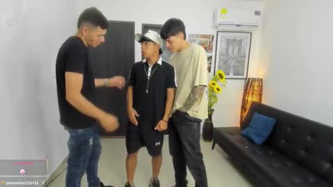 voyeurism_guys online show from 03-11-26, 11:22