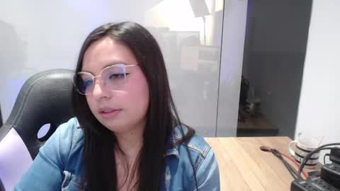 vr_099 online show from 04-23-26, 02:08