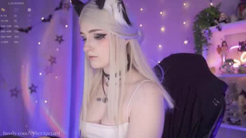 vronnier online show from 02-12-26, 04:02