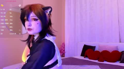 Snapshot of vronnier chatting on 06-03-26, 02:55 vronnier online show from 06-03-26, 02:55